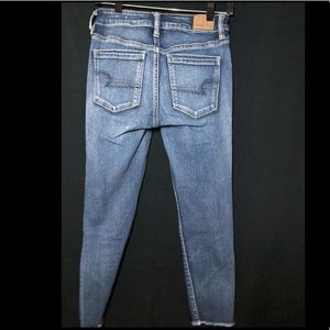 American Eagle crop jeans
